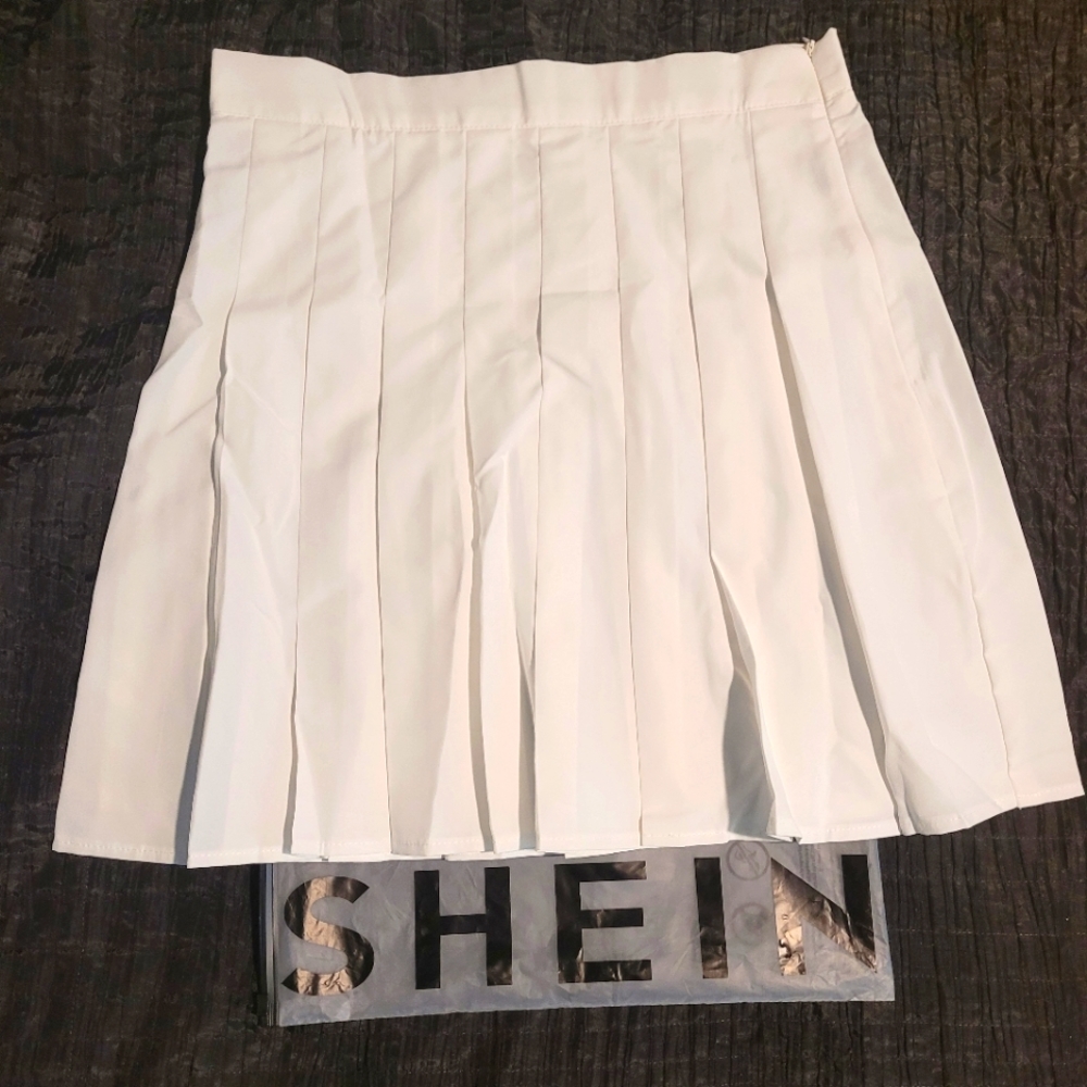 White Pleated Skirt